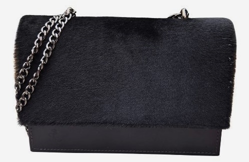 Kirké bőrtáska - fekete szőrös